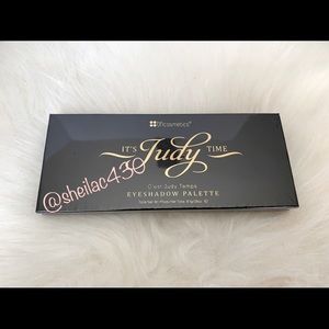 bhcosmetics It’sJudyTime Palette - Limited Edition
